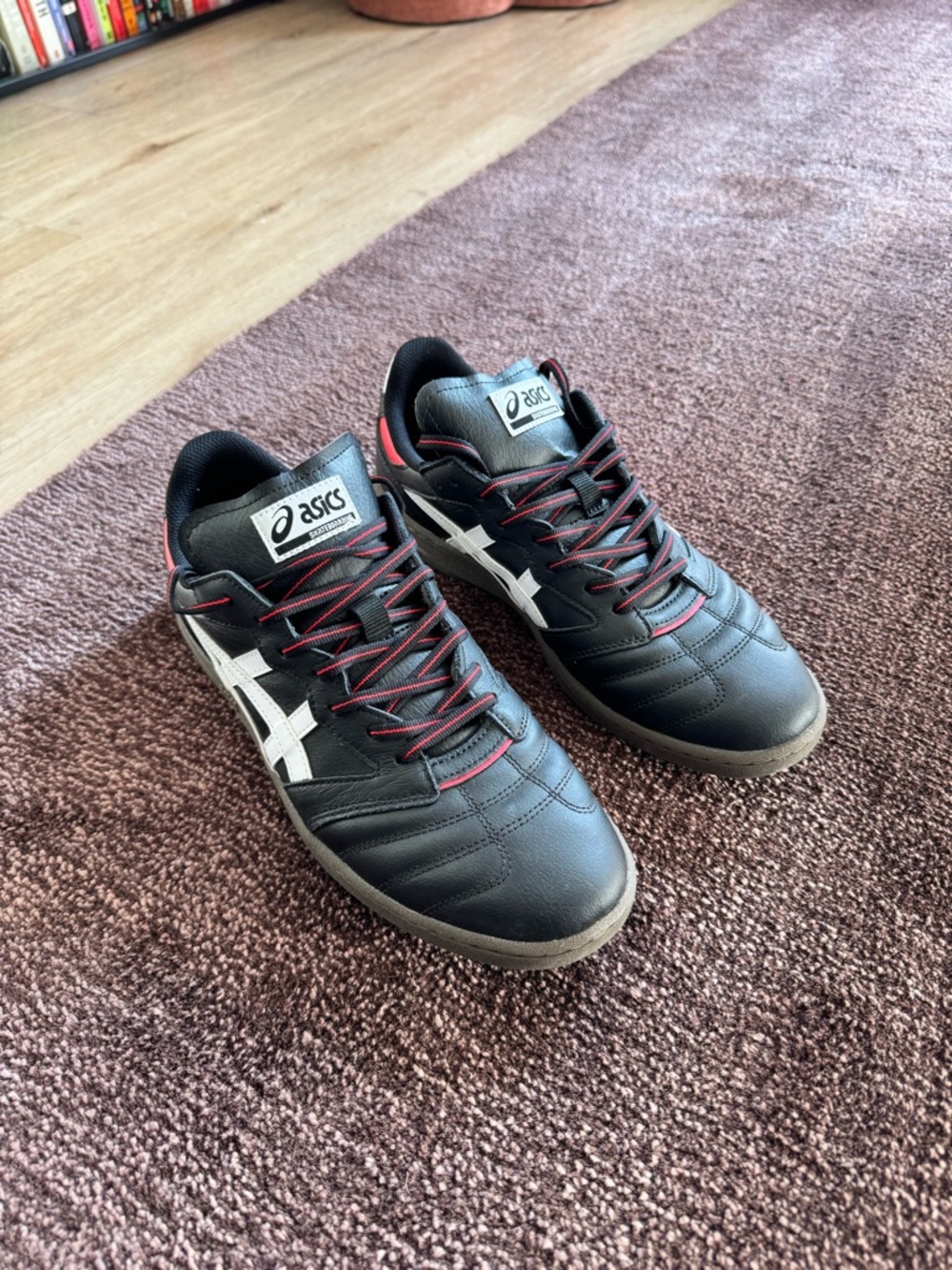 ASICS skateboarding Leggerezza FB in men’s size US10